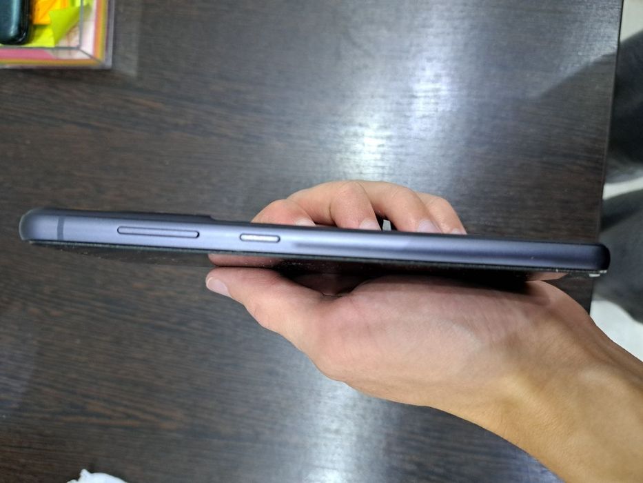 Samsung s 21 fe  в хорошем состоянии