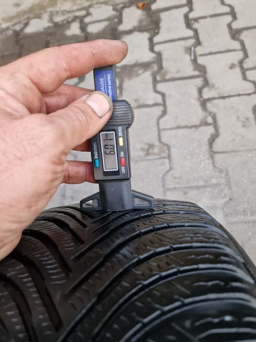 215 60 16 Michelin 4бр.