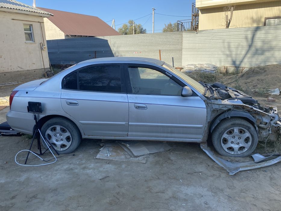Hyundai elantra 2004