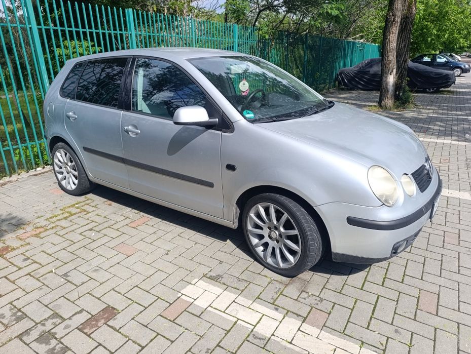Volkswagen Polo 1.2 benzina, 2003, aer conditinat, faruri automate cu follow me home