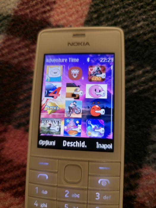 Vand un nokia 515 gold dualsim