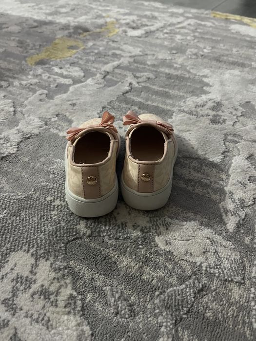 Pantofi Michael Kors 22