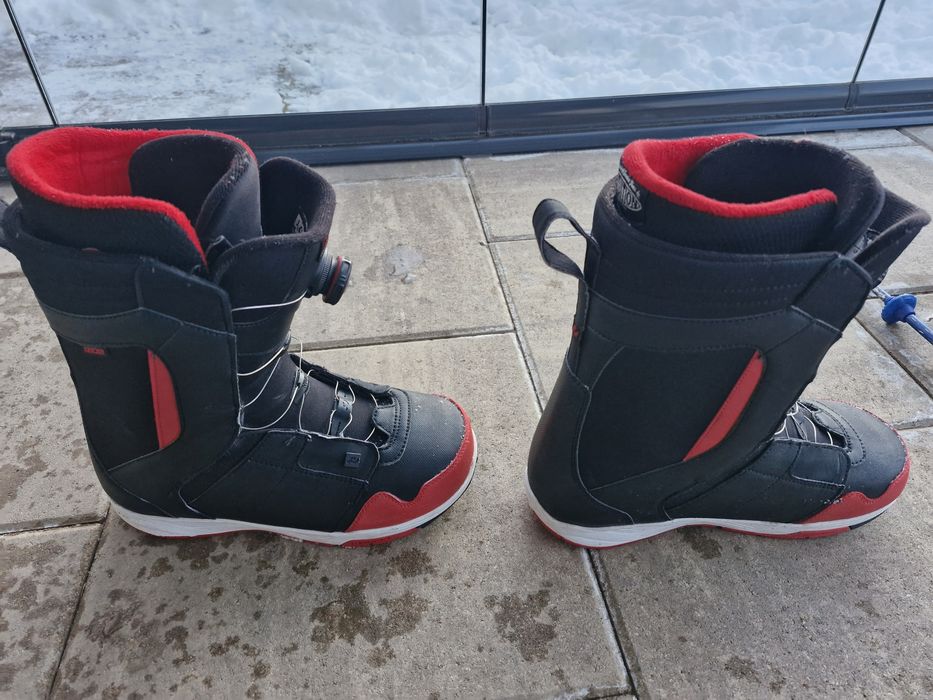 Boots Burton marimea 44