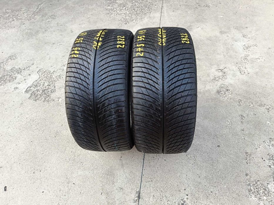 Doua anvelope iarna 275 35 19 michelin 'pilot alpim 5 profil 6 mm dot 2022