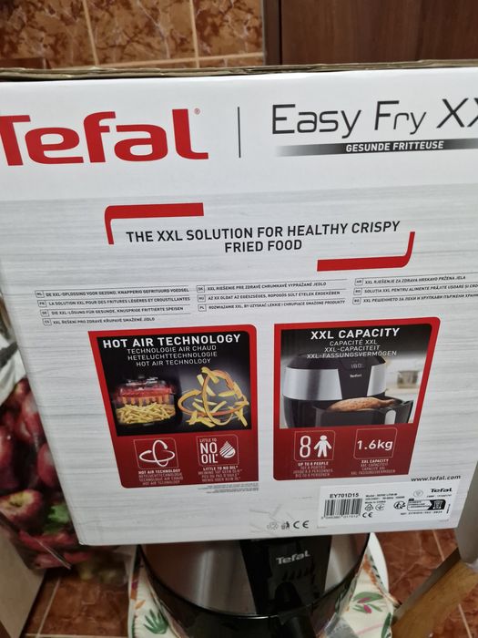 Friteuza cu aer cald Tefal XXL