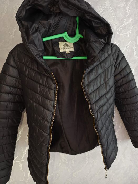 Женские одежды    .