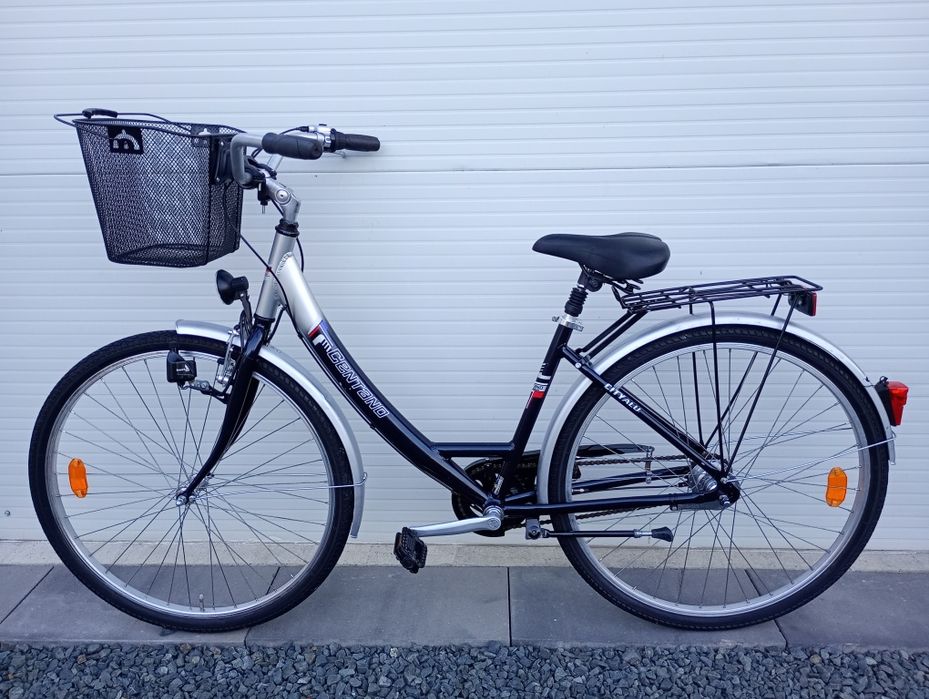 Bicicletă damă CENTANO,roți 28,cu 4 viteze Nexus ,frână picior !
