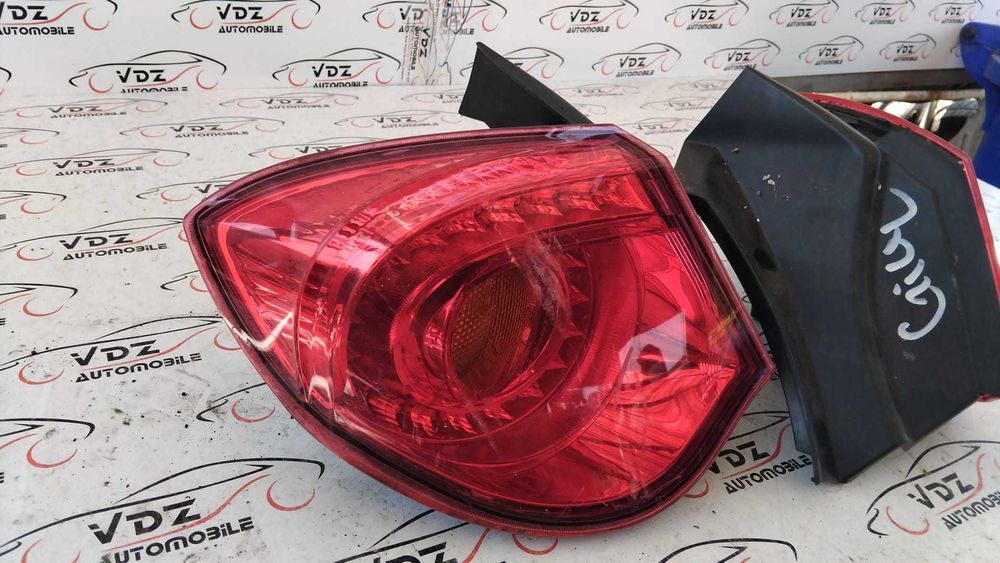 Stop stanga-dreapta Alfa Romeo Giulietta an 2011