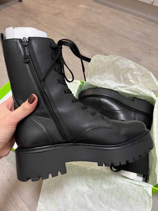 Боти естествена кожа-номер 41.5