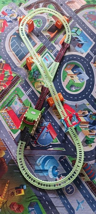 Circuit sine Thomas motorizat