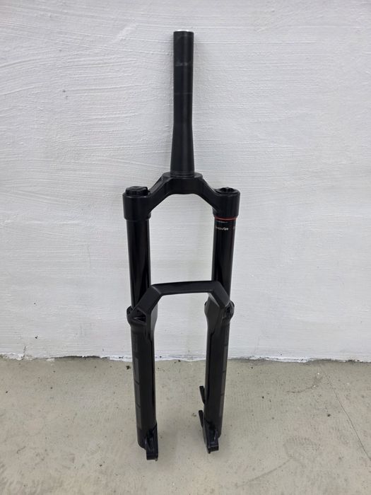 RockShox ZEB Select Charger RC 29" 170mm DebonAir+ Tapered Boost furca