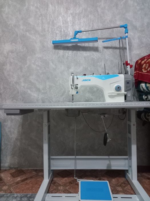 Швейная машинка JACK F5