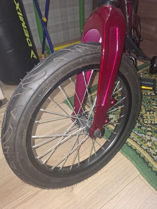 Велосипед 4х колёсный