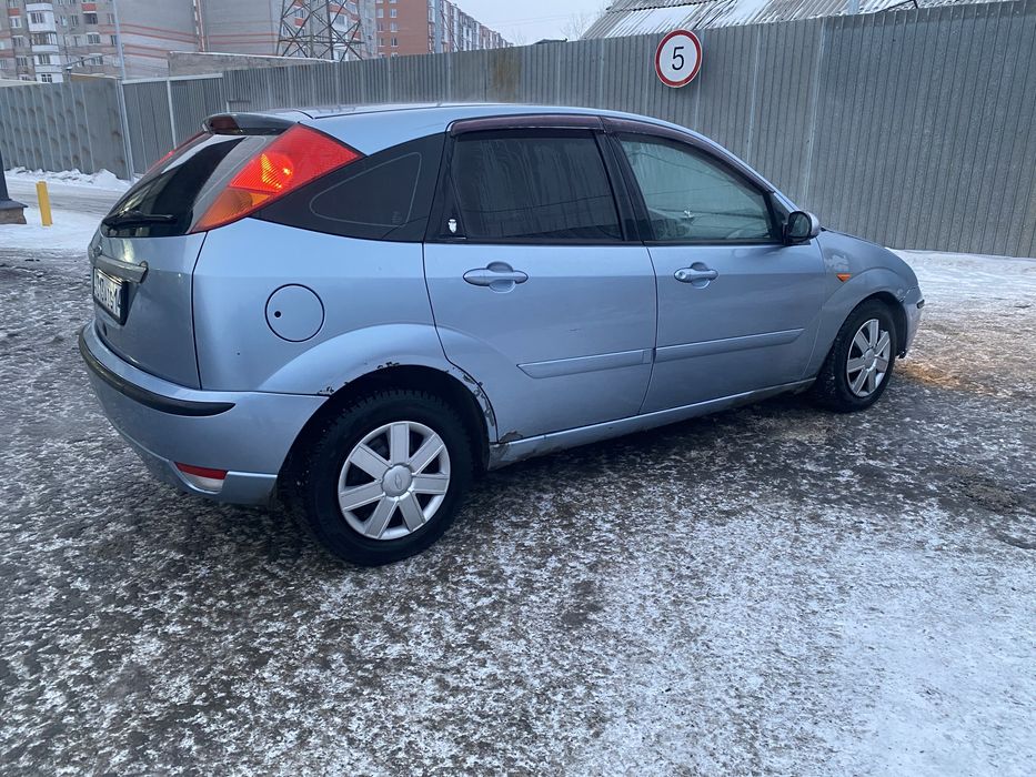 Форд фокус 2003год