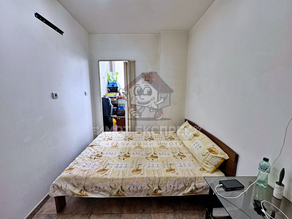 Продава се Тристаен апартамент в Асеновград - 68 кв.м за 1238 €/кв.м - Снимка #14