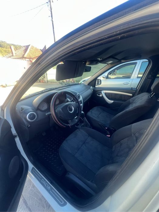 DACIA Logan 2011 — imagine 4
