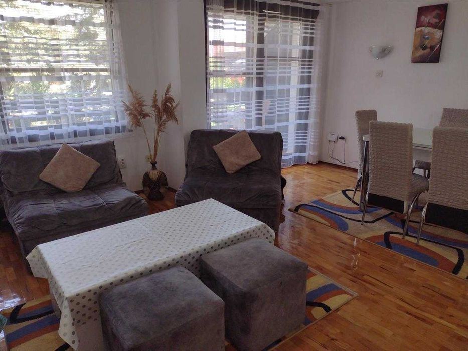 Дава се под наем Многостаен апартамент в Пловдив, Изгрев - 126 кв.м за 464.1 € - Снимка #7