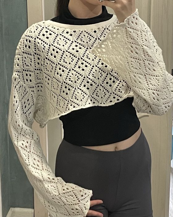 Топ, брюки, безрукавка, шорты, кофточка