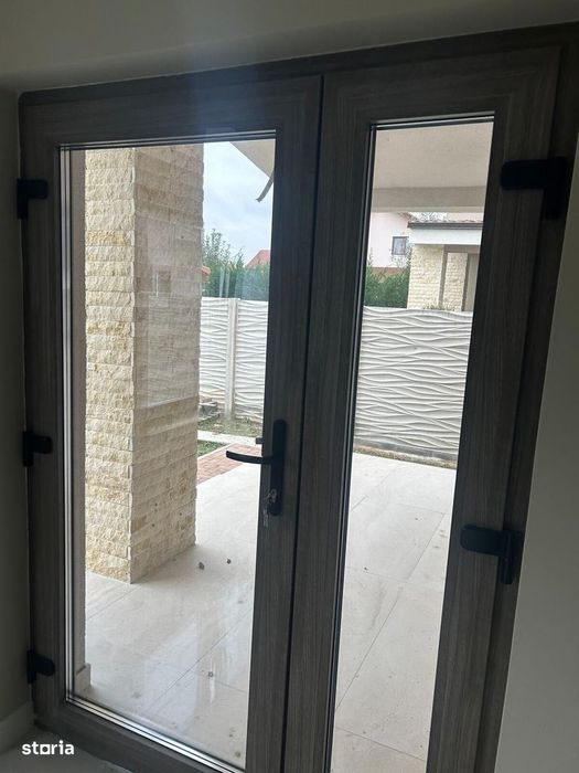 Casa premium individuala de vanzare, in Giroc