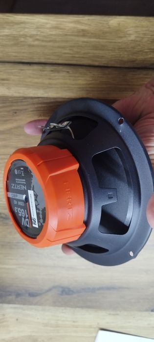 Продам динамики Hert