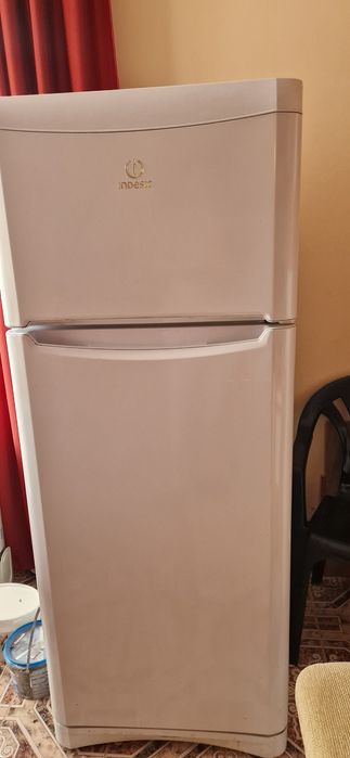Хладилник Indesit
