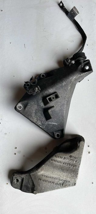 Лапи мотор BMW E90/E91/E92 330d