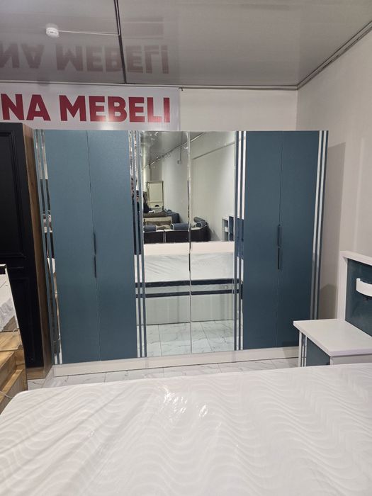 Spalni garnitur vodi boylab dastafka ichida Rassiya laminat