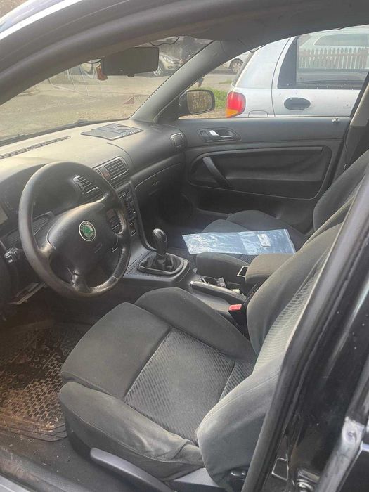 Skoda superb1  1.9 TDI AWX
