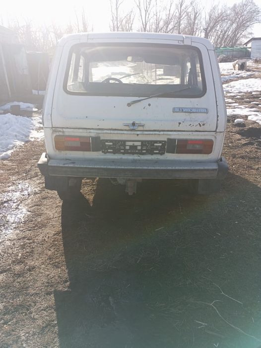 Продам ниву 1993г