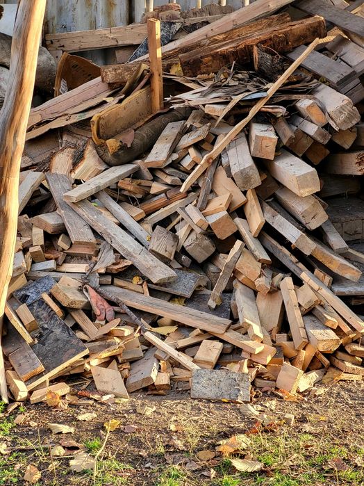 Дрова сухие,дрова колотые карагач