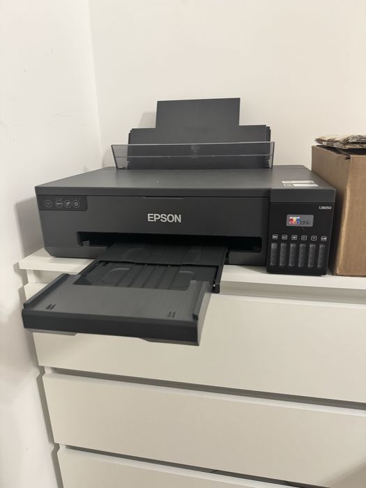 принтер epson L18050