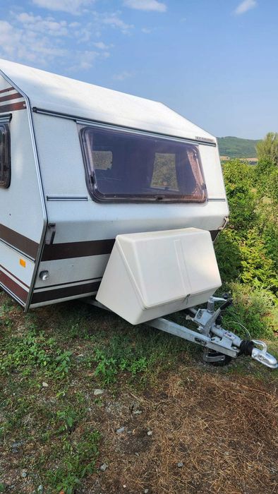 R C Caravan   Ретро каравана в перфектно състояние