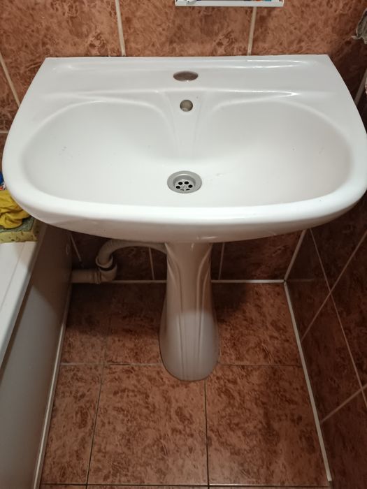 Продам раковину тюльпан