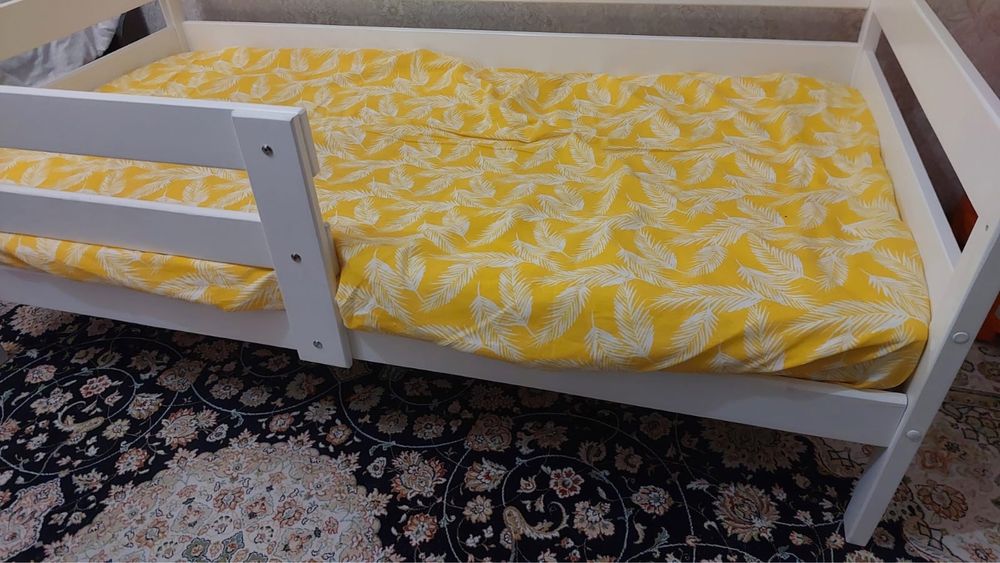 Продам детскую кровать