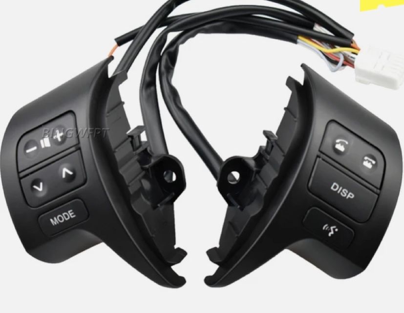 Мультируль кнопки руля на Тойота Королла