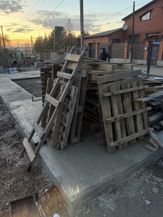 Поддоны продам по 1000 тенге
