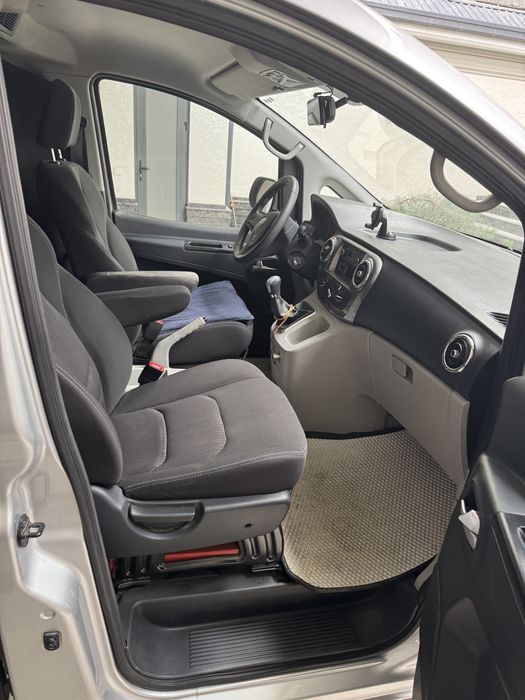 Jac M 3 miniven минивен