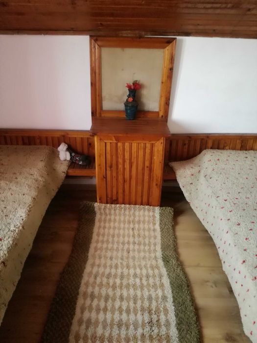 Ръчно тъкани китеници, килими, пътеки - нови и като нови