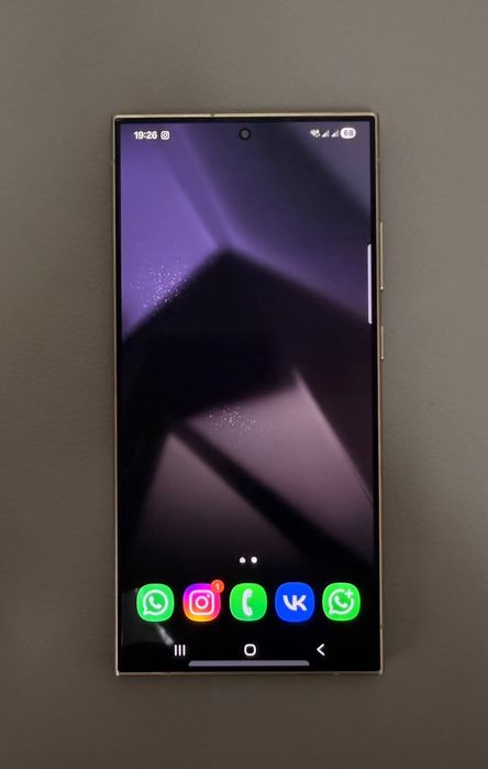 Продам Samsung S24 Ultra 256GB