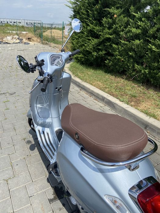 Vând Vespa Primavera 50cc – Stare impecabilă