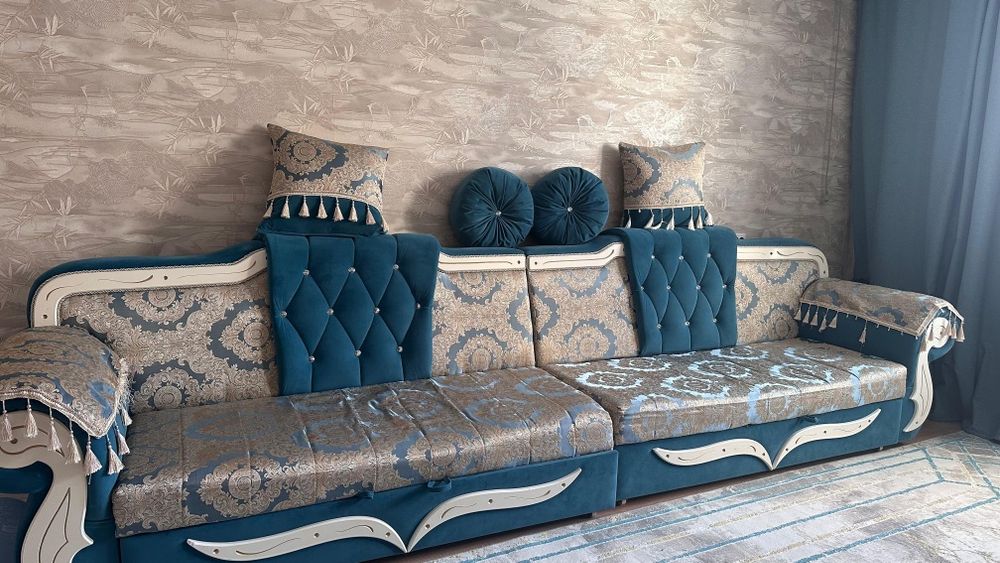 Продается диван.