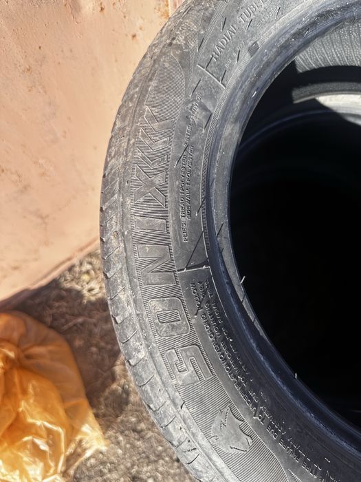 Шыны sonix 205/55R16
