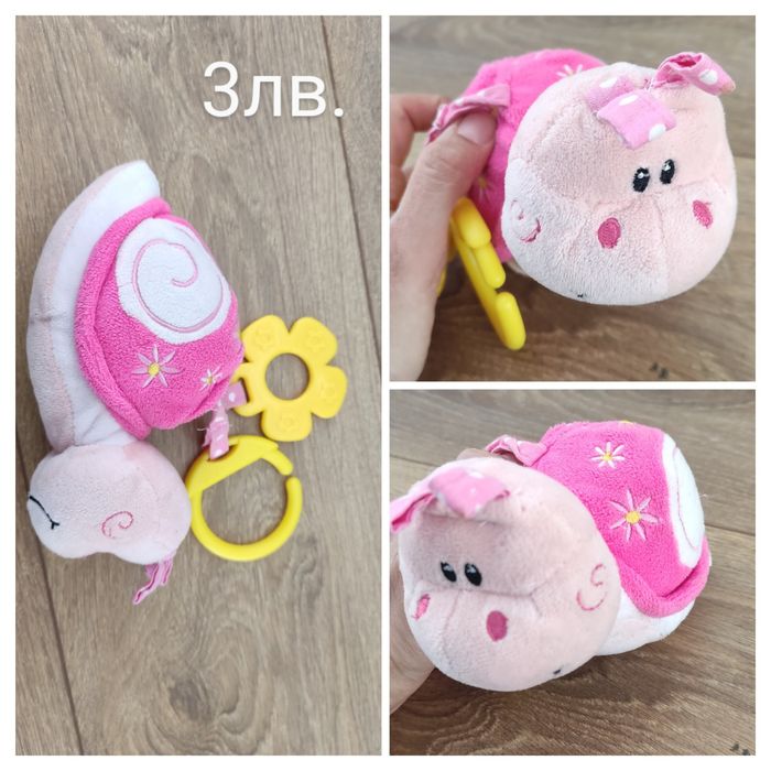 Бебешки играчки (за количка, дрънкалки) + подарък