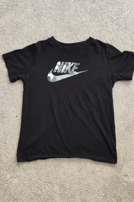 3 тениски Converse и Nike