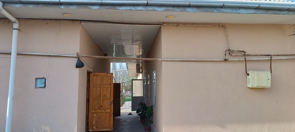 Срочна продётся участка хамма шароити бор яшаб Турган ховлимиз