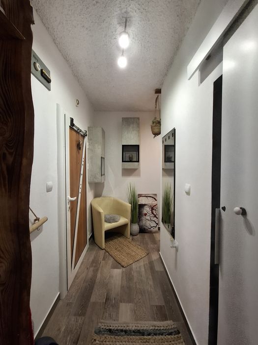 Дава се под наем Двустаен апартамент в Казанлък - 43 кв.м за 76500 € - Снимка #3