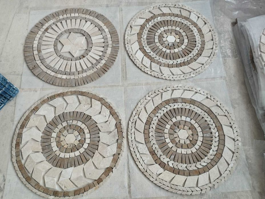 Medalioane din marmura si travertin