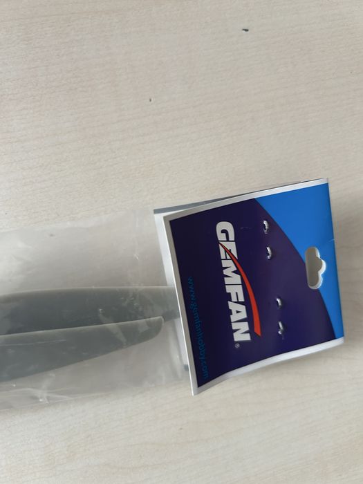 Set de doua elice GEMFAN Elektro 10 x 7 inch, pentru motoare electrice 1000kv