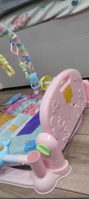 Игрушка - музыкальный коврик