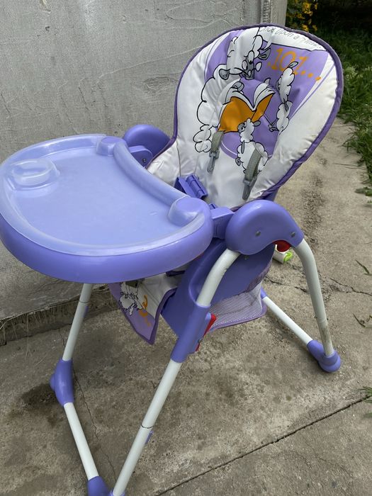 Детский стульчик для кормления